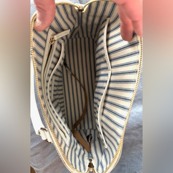 Dooney & Bourke White Satchel - Picture 8 of 12